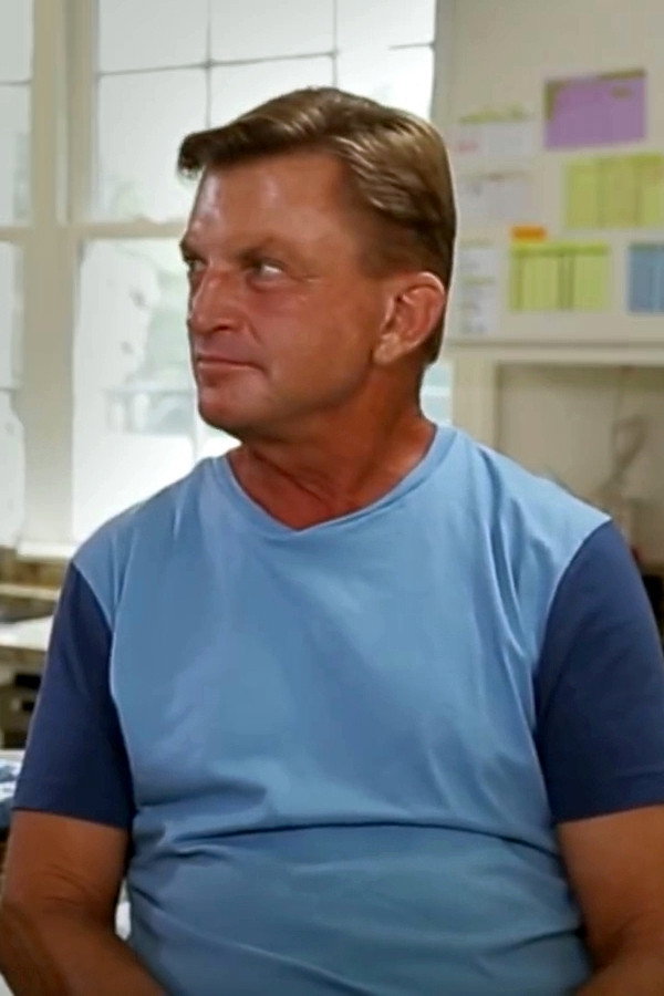 Danny Robertshaw as Himself in Life in the Doghouse