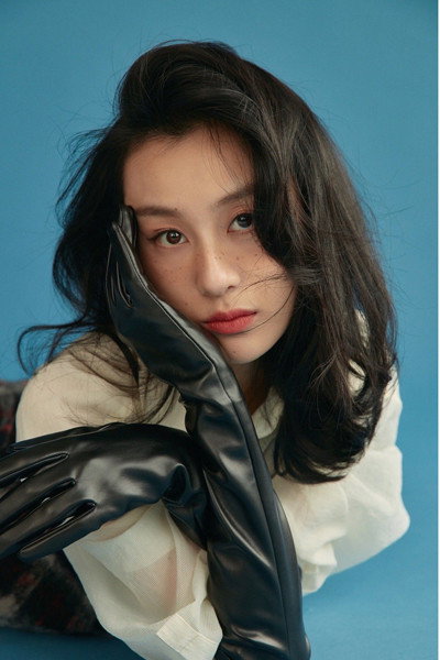 夏楠 as Shen Ran in Yong An Dream