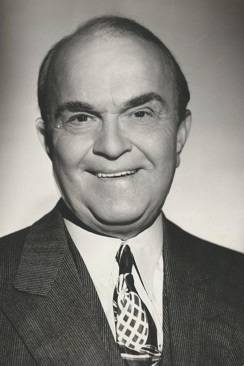 Victor Moore as Plumber in The Seven Year Itch