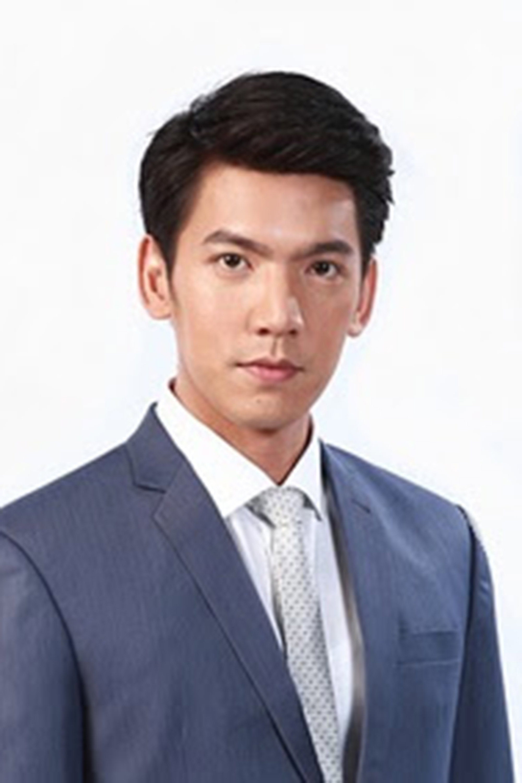 First Ekkaphong Jongkesakorn as Tonnam in Lady Summer