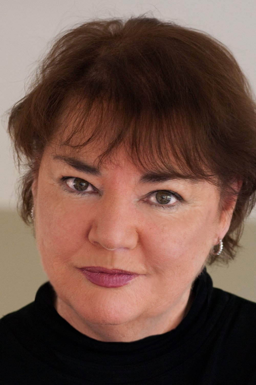 Jeanie Drynan as Suzie in Paperback Hero