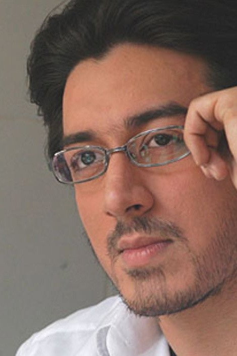 Mashhoor Amrohi as Jaideep Bharghav in Accused
