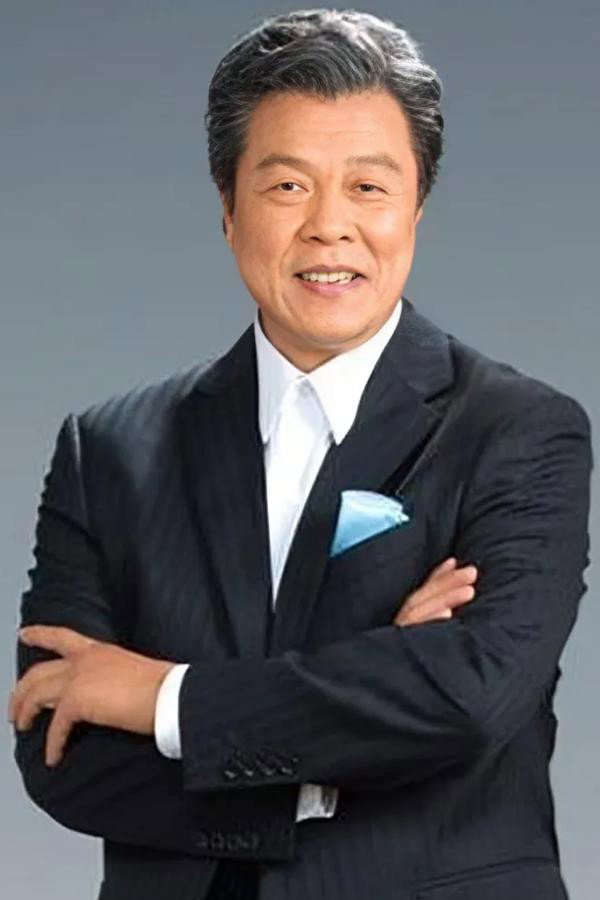 楊烈 as 黎清波 in Island Nation