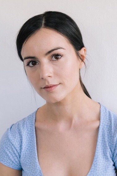 Sarah Elizabeth Withers as Samantha in Nightmare Cinema
