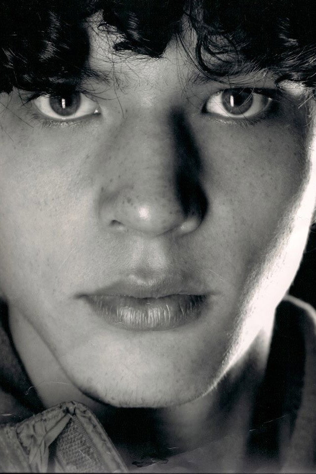 Rafael Rodarte as Pablo in Areia