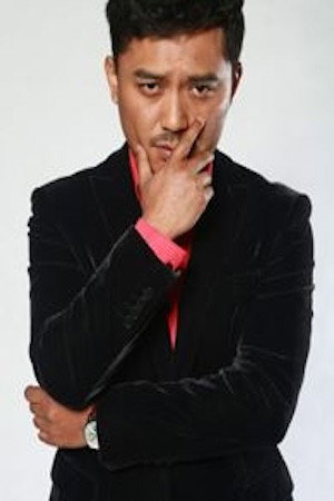 Fengming Chu as Kuroda Jun in Heroes Of Nanqiao Mechanical Engineering