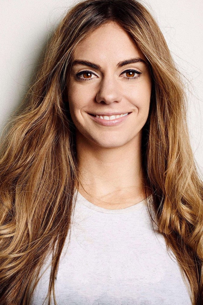 Ashley Avci as Junkie / Ashley / Rhianne in Dumb Criminals: The Movie