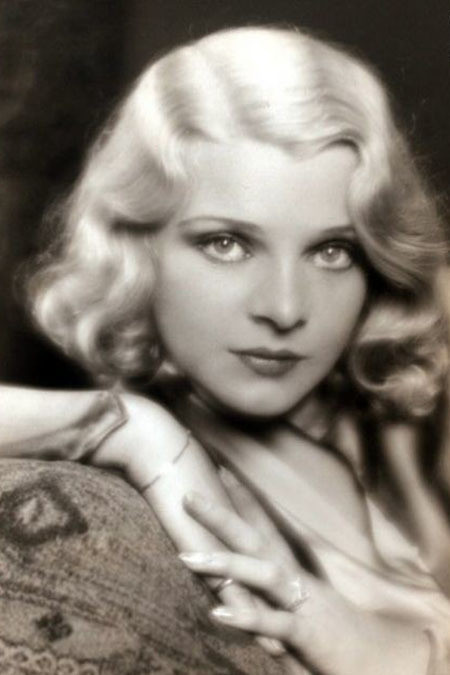 Claire Luce as Kitty McCarthy in Lazybones