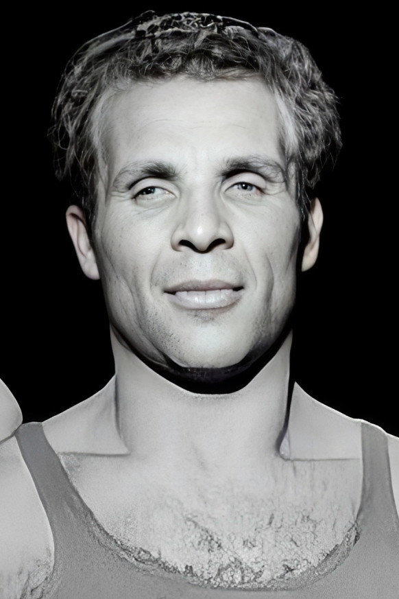 Gianni Di Segni as Alan in The Boxer