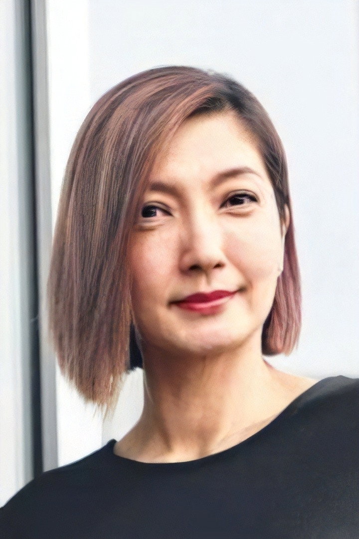 Huang Biren as Zheng Meimei in Fire Up