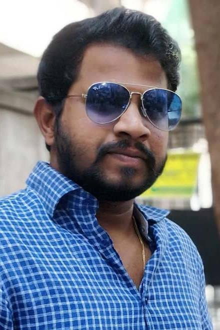 Hyper Adhi as Adhi "Nanna" in Das Ka Dhamki