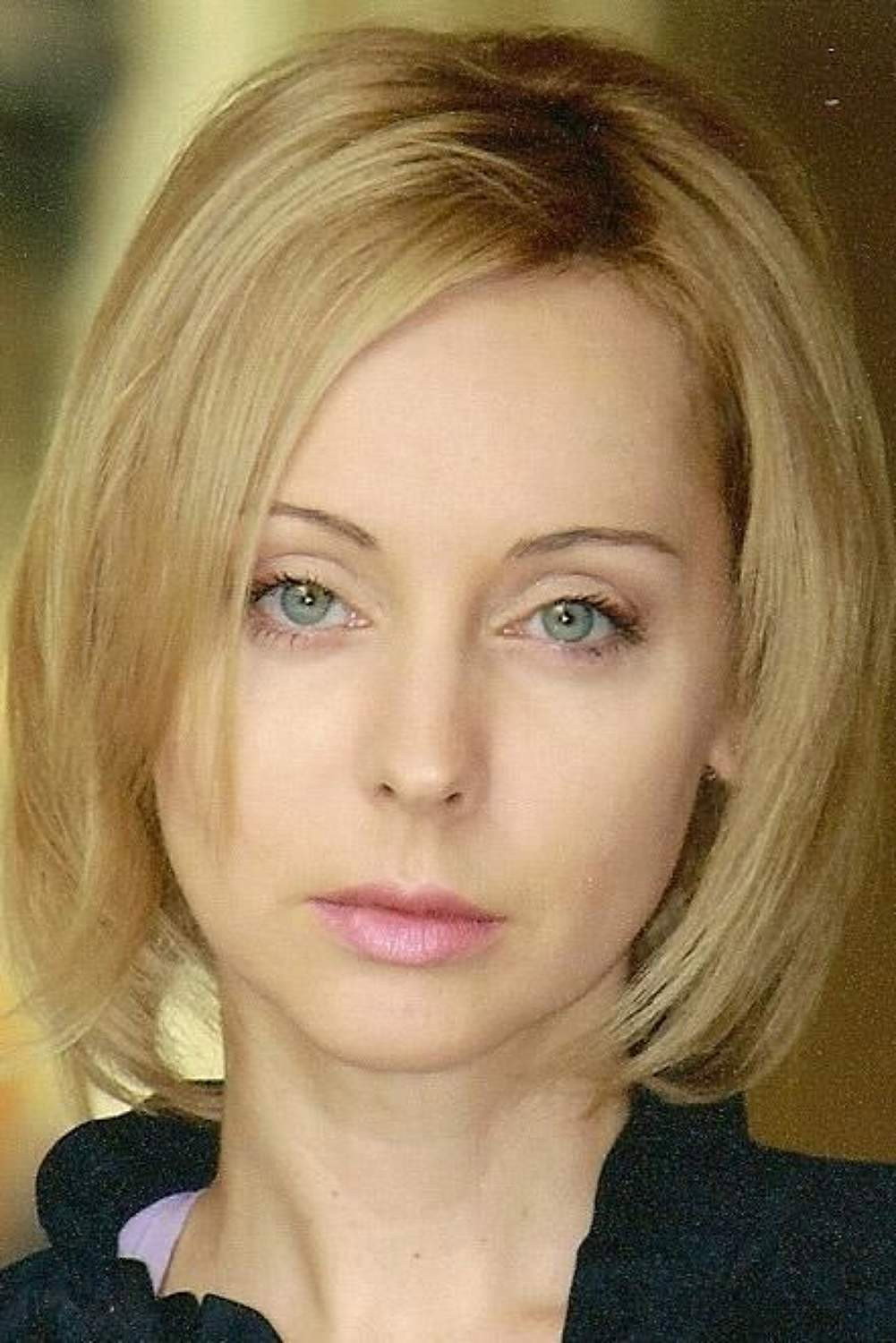 Наталья Коренная as Manikursha in Последствия войны
