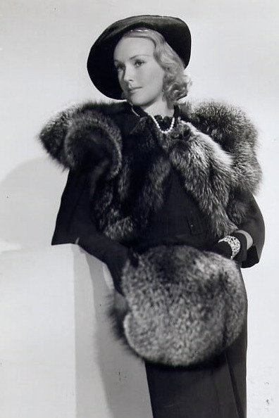 Sandra Storme as Ruby Lane in Murder in Soho