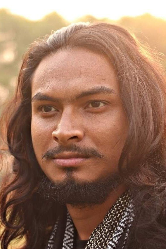 Prasanta Sutradhar as Jhantu in Bansara