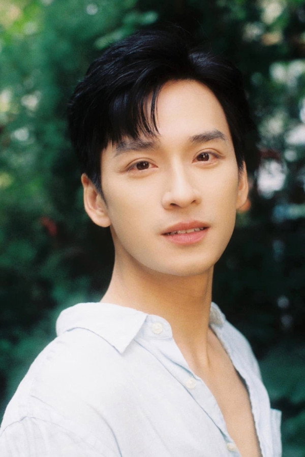 Trần Nghĩa as Phan Tùng Nhân in Nhà trọ Balanha