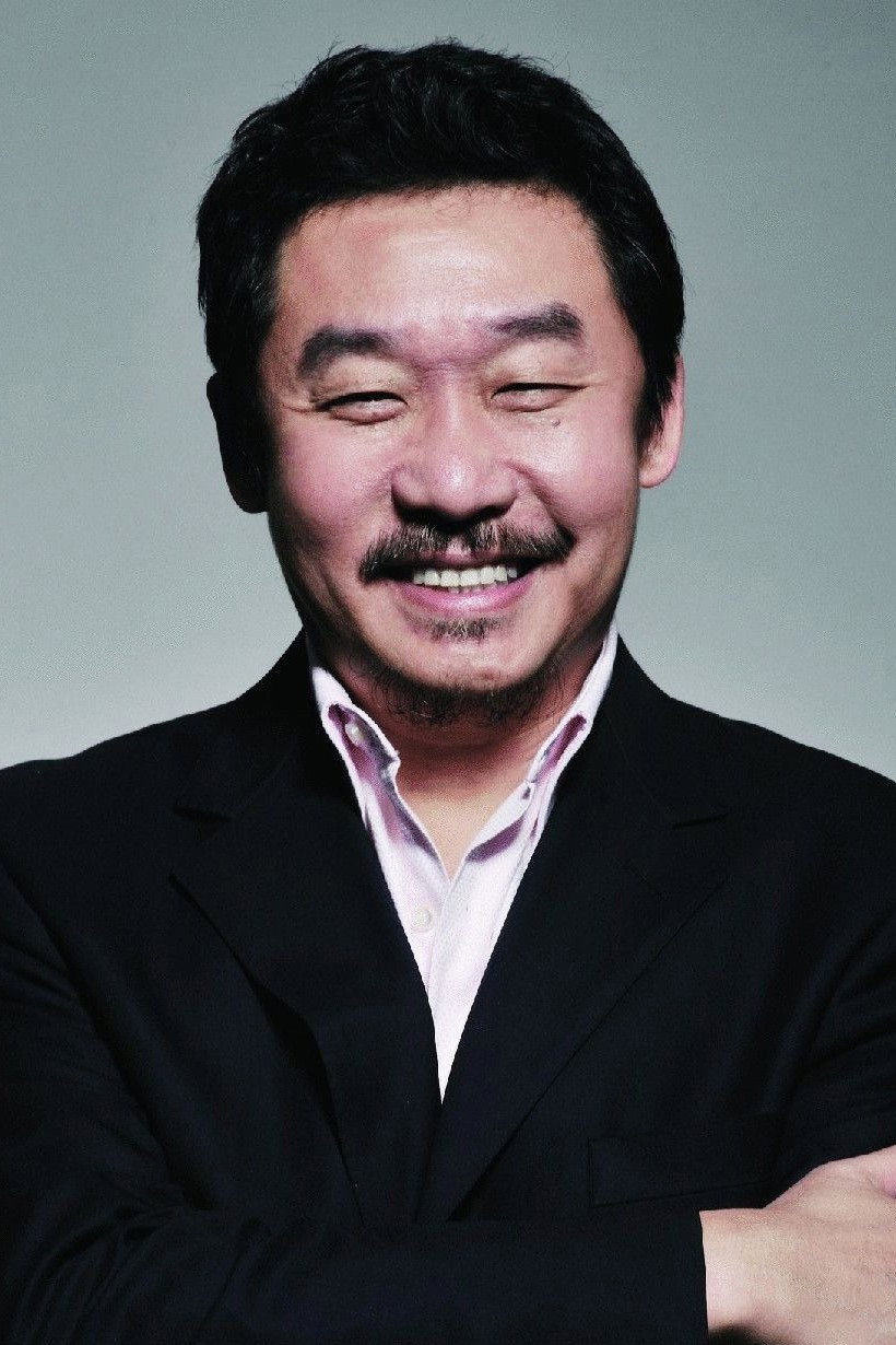 刘桦 as San Ye in The Legendary Tavern