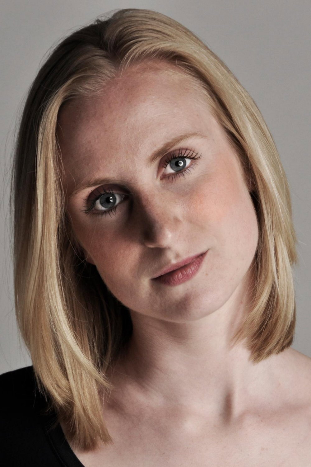 Rikke Eberhardt Isen as Rikke in Generationer