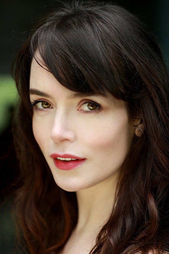 Valene Kane as Morgan in The Winter King