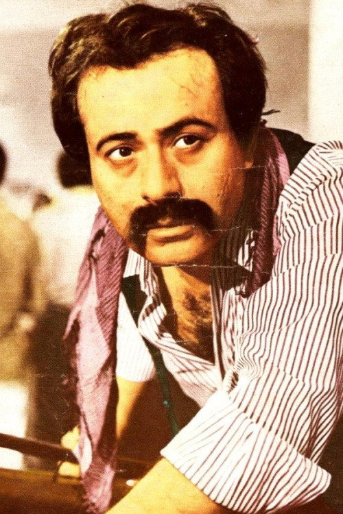 Amin Amini as Ahmad in The Ten-Million-Toman man
