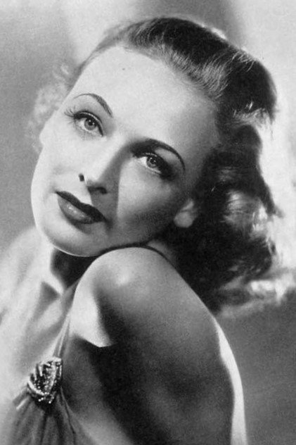 Ann Evers as Gail Hawthorne in Frontier Town