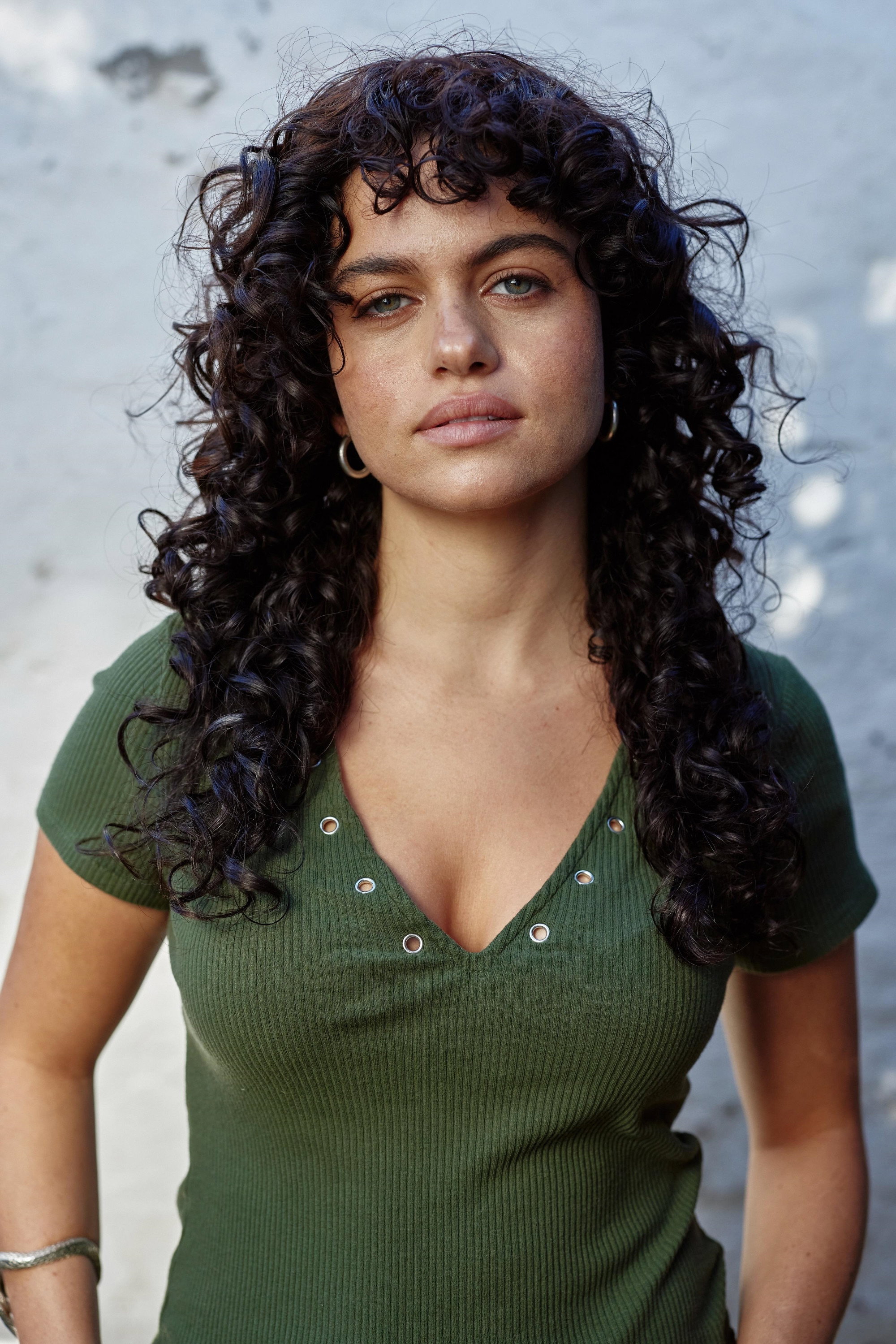 Davida Tal as Zinaida in Aphelion