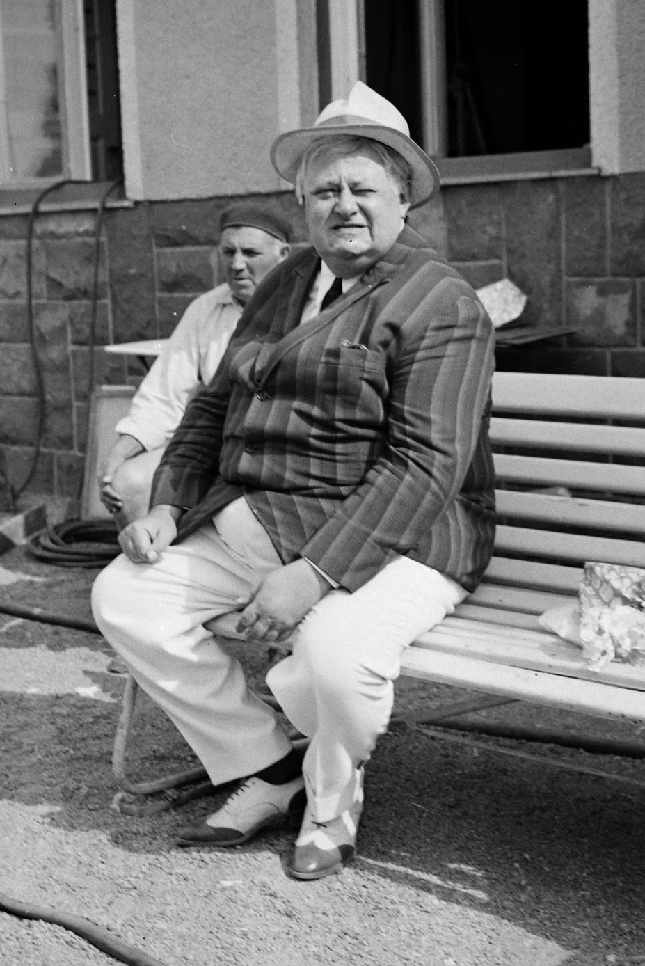 József Szendrő as Rápity őrmester in Two Half-Times in Hell