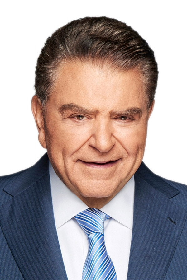 Don Francisco as Self - Host in Estamos invitados