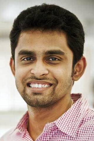 Balaji Mohan as Santhosh in As I'm Suffering From Kadhal