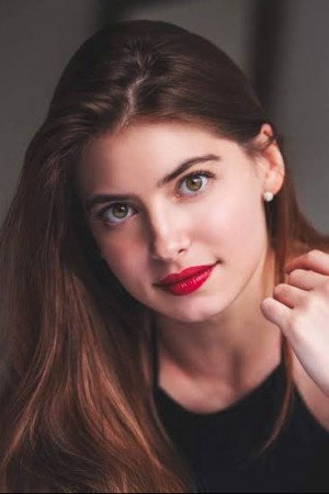 Daniela Aedo as Dulce María Larios Valle in Little Angel Face
