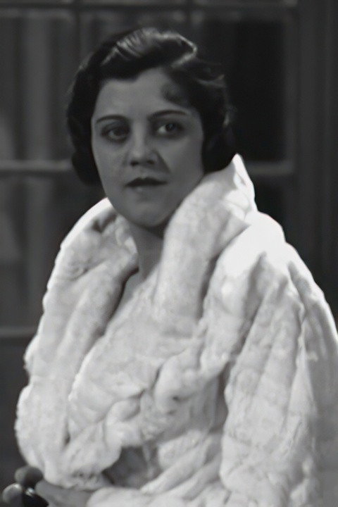 Simone Deguyse as Gaby in False Identity