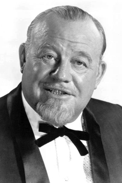 Burl Ives as Harvey 'Big Daddy' Pollitt in Cat on a Hot Tin Roof