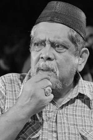 Zami Ismail as Pak Kidam in No Problem