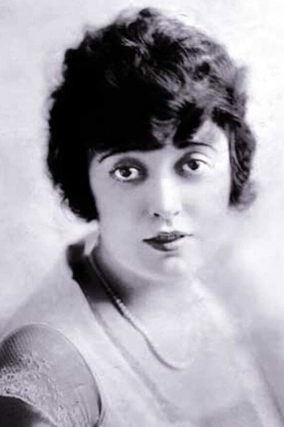 Eugenie Forde as Mrs. Baxter in The Gentle Intruder