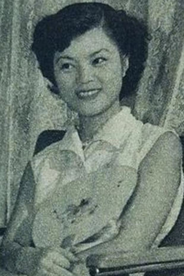 関弘子 as Tamago (Maid) in First-Rate Wife, Third-Rate Husband