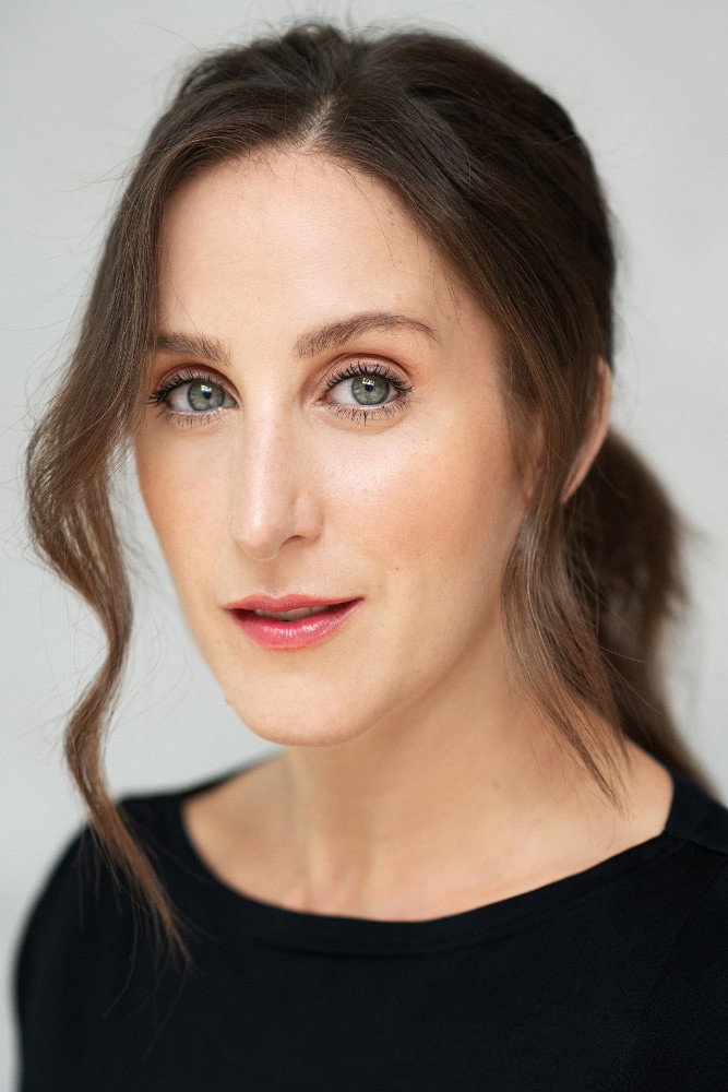 Ksenia Thurgood as Gabby in Rule of 3