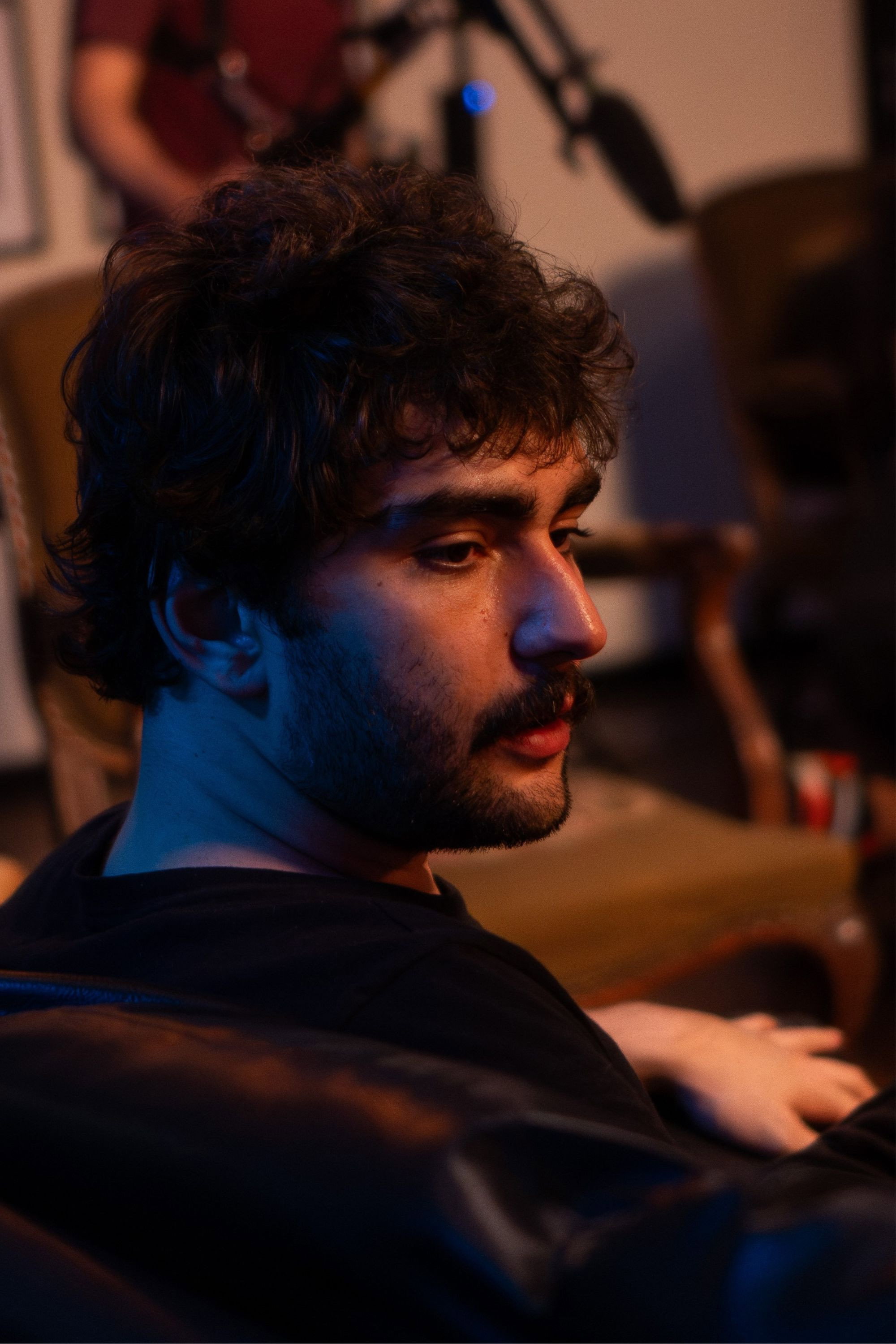 Henrique Nuzzi as Henrique in Entre Frames