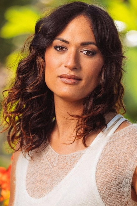 Awa Puna as Charlotte in Homecoming