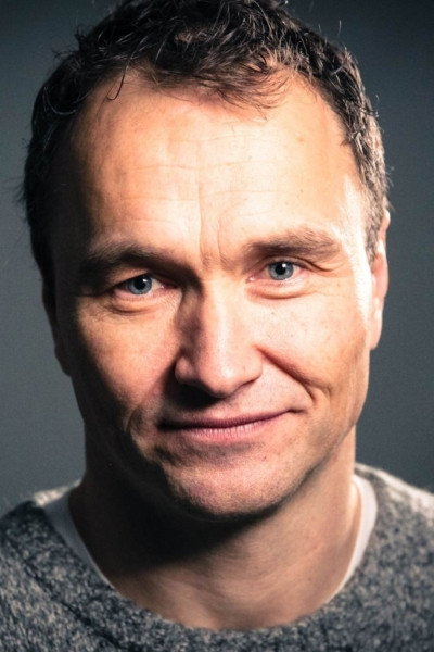 Mathias Eckhoff as The Motor Cyclist in Passageraren