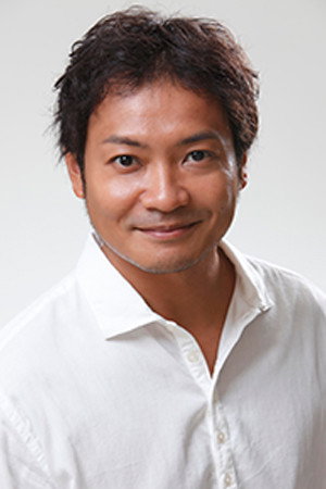 竹田雅則 as Heston (voice) in Welcome to the Space Show