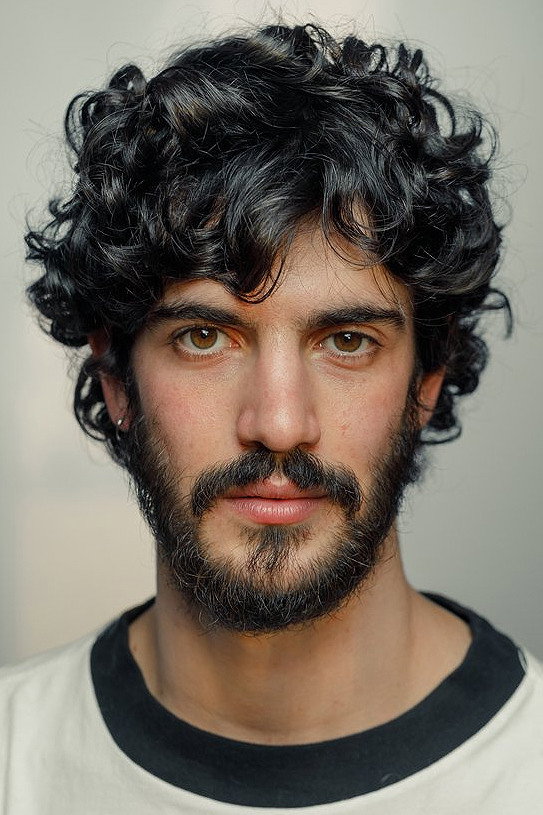 Caio Horowicz as Alex Nero in Kissing Game