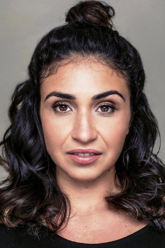 Ariane Castellanos as Maya Merida in Le dernier des monstres