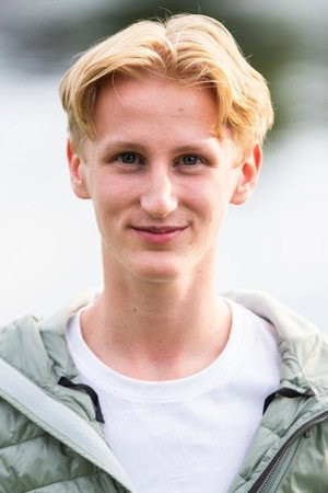 Xawier Kulas as Göran Fritzon in Sounds of Summer