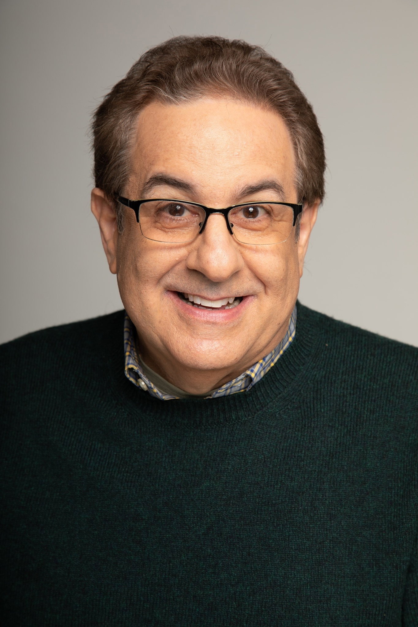 Jeff Bergman as Bugs Bunny / Elmer Fudd / Foghorn Leghorn / Sylvester (voice) in New Looney Tunes