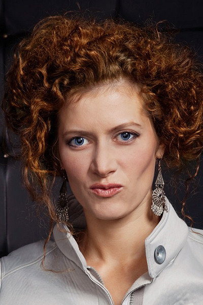Светлана Рубан as Комарова in Fox