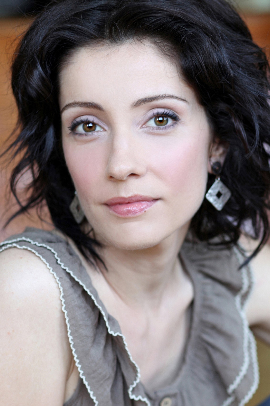 Marilyse Bourke as Diane Joyal in The Glass House