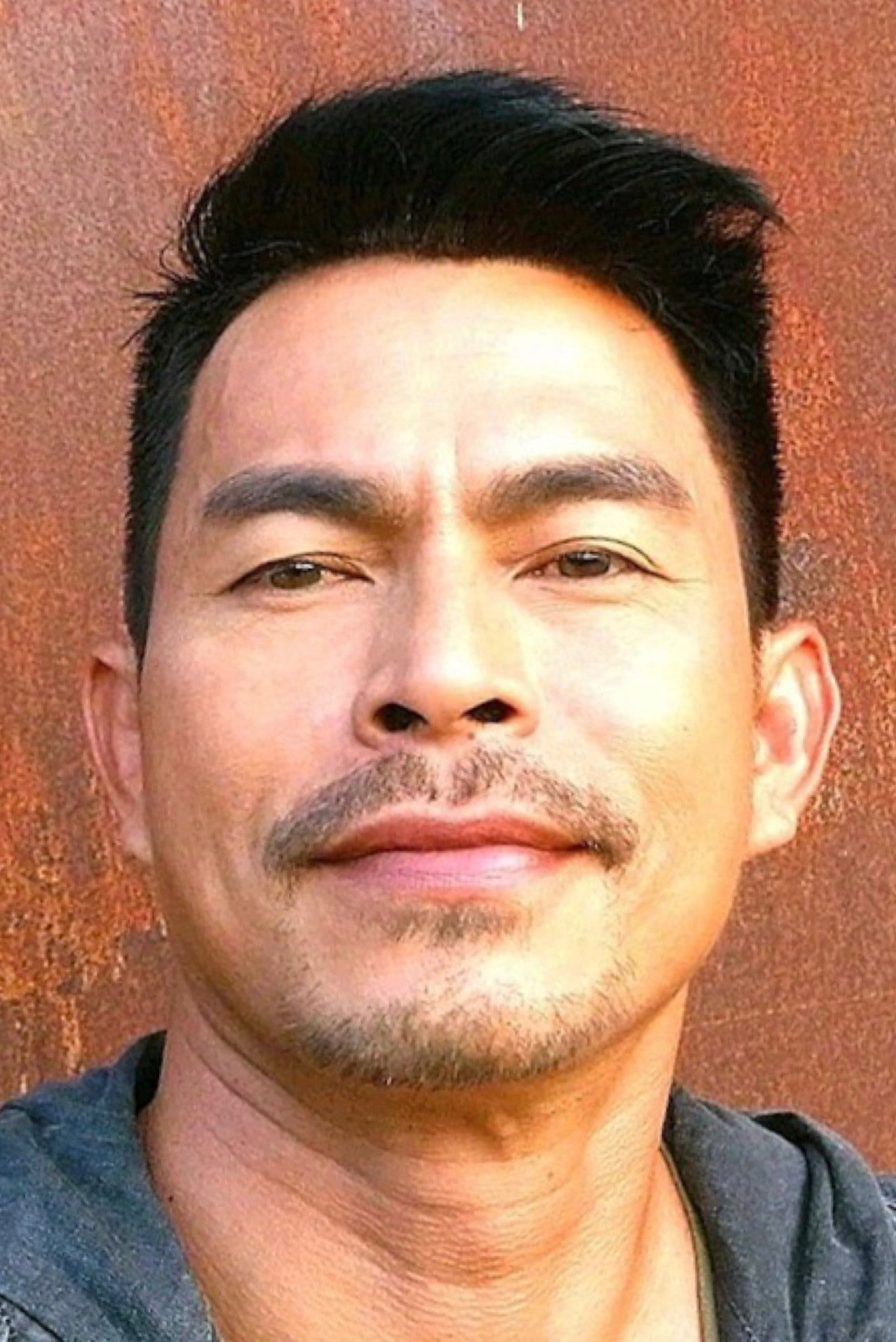 Jaran Ngamdee as Chan Nuan-Kheo in Bang Rajan