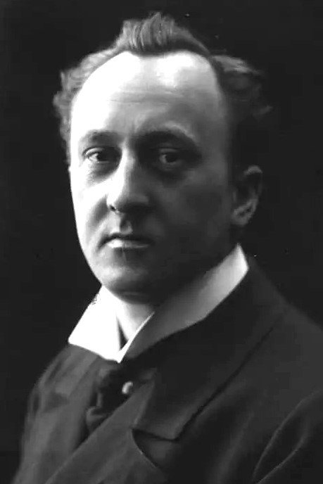 Frederik Jacobsen as Dr. Rasmussen in Atlantis