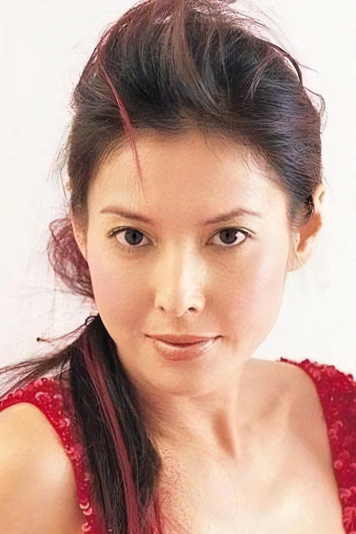 Anita Lee Yuen-Wah as May Chan in Hello! Who Is It?