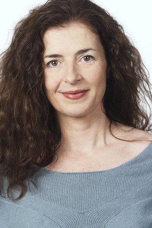 Mercè Pons as Jordina in Amor idiota