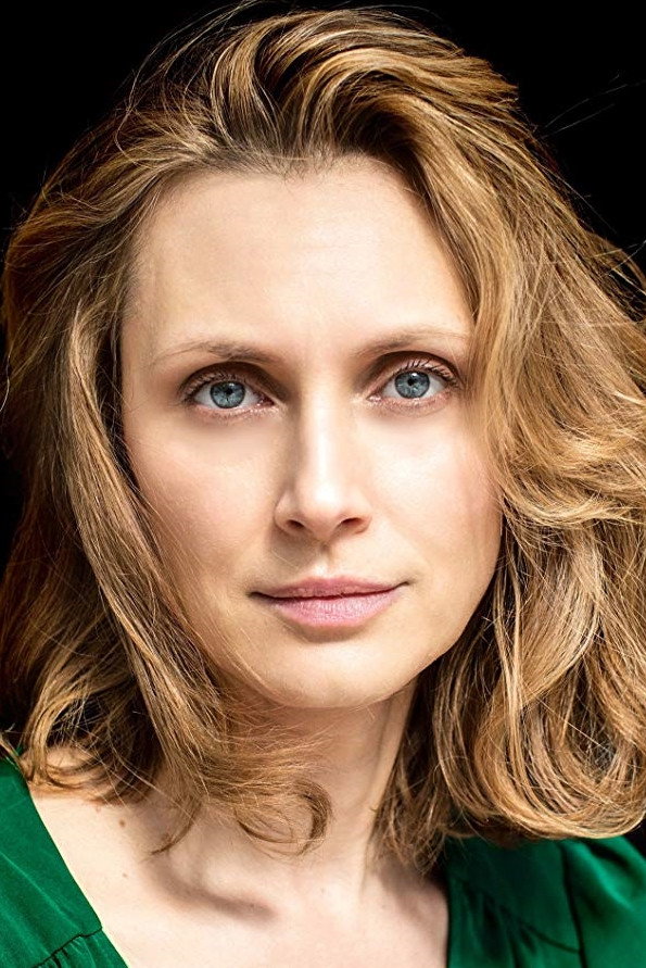 Ruža Madarević as Sari / Nina in Ultimate Force